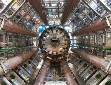 Βίντεο: CERN -Συνέχεια του πειράματος της Φιλαδέλφειας;